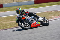 donington-no-limits-trackday;donington-park-photographs;donington-trackday-photographs;no-limits-trackdays;peter-wileman-photography;trackday-digital-images;trackday-photos